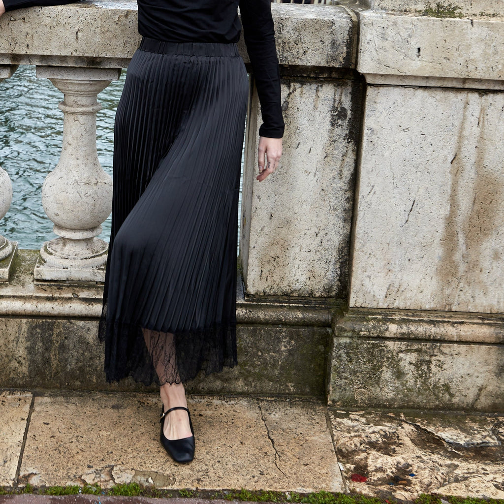 Pleated Lace Skirt [Final Sale]