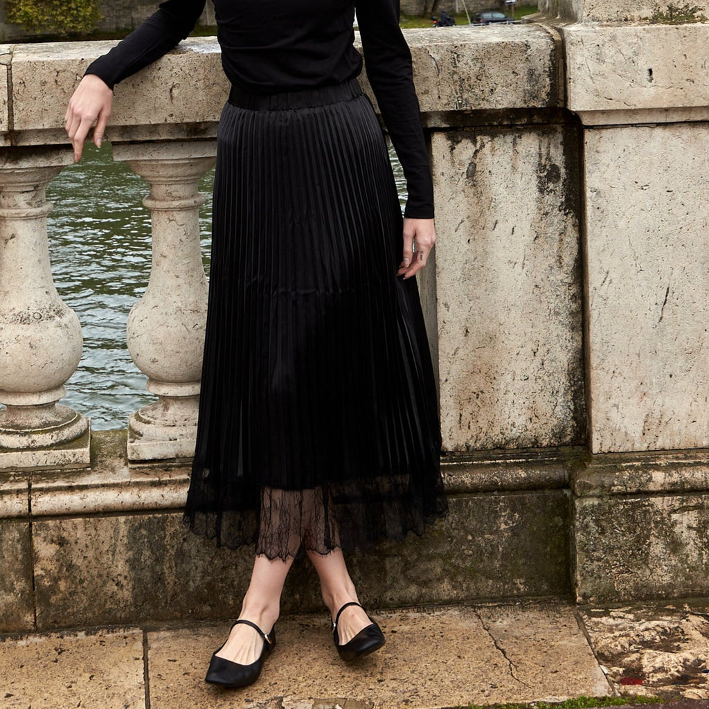 Pleated Lace Skirt [Final Sale]