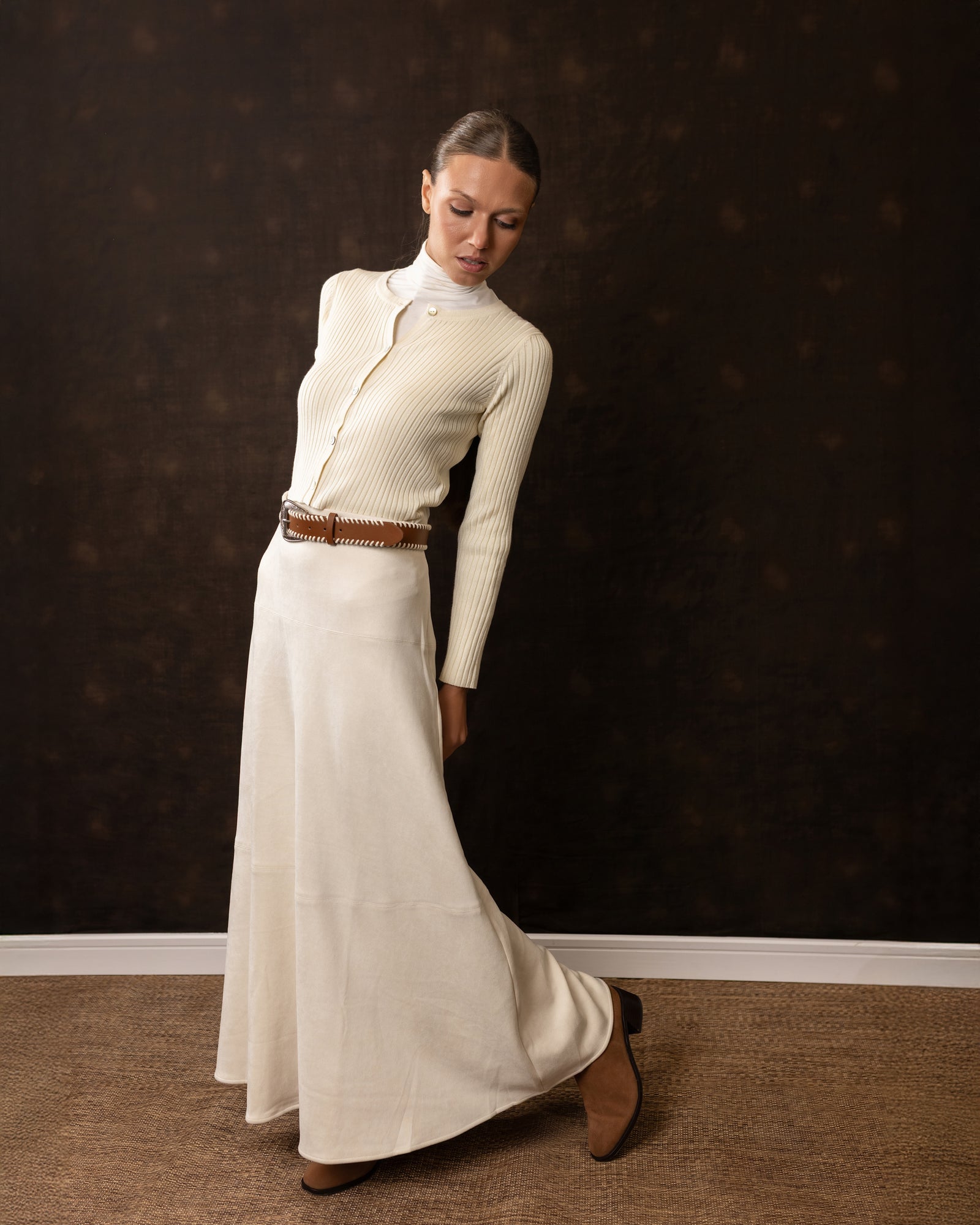 Suede Circle Maxi | Ivory