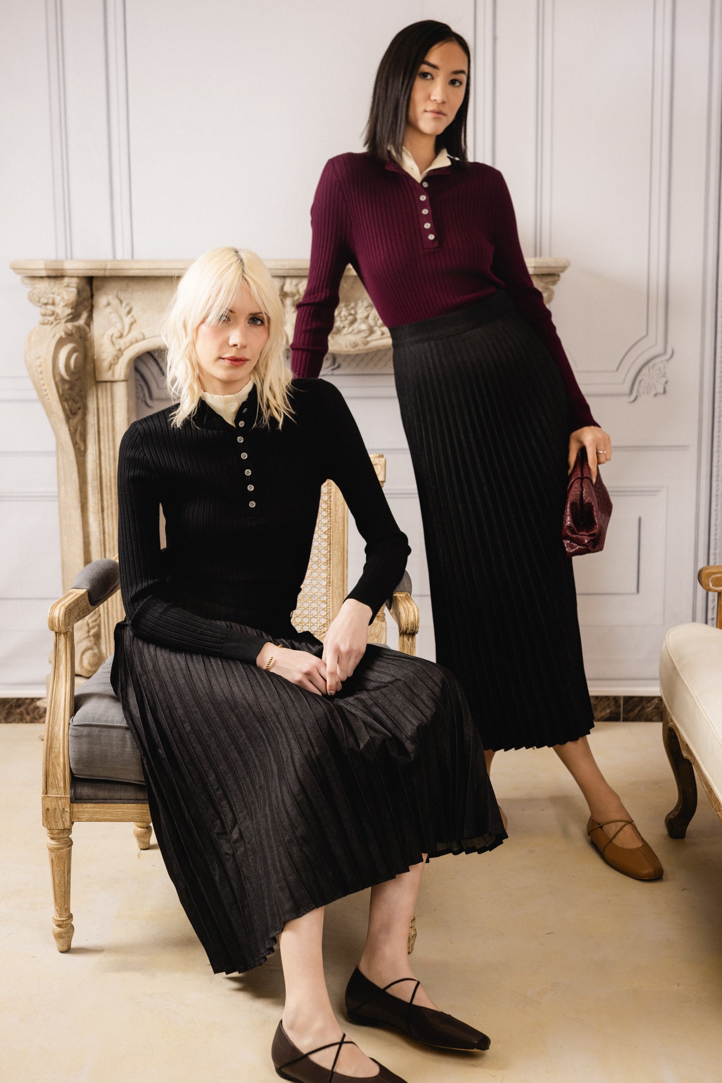 Double Collar Sweater  | Black