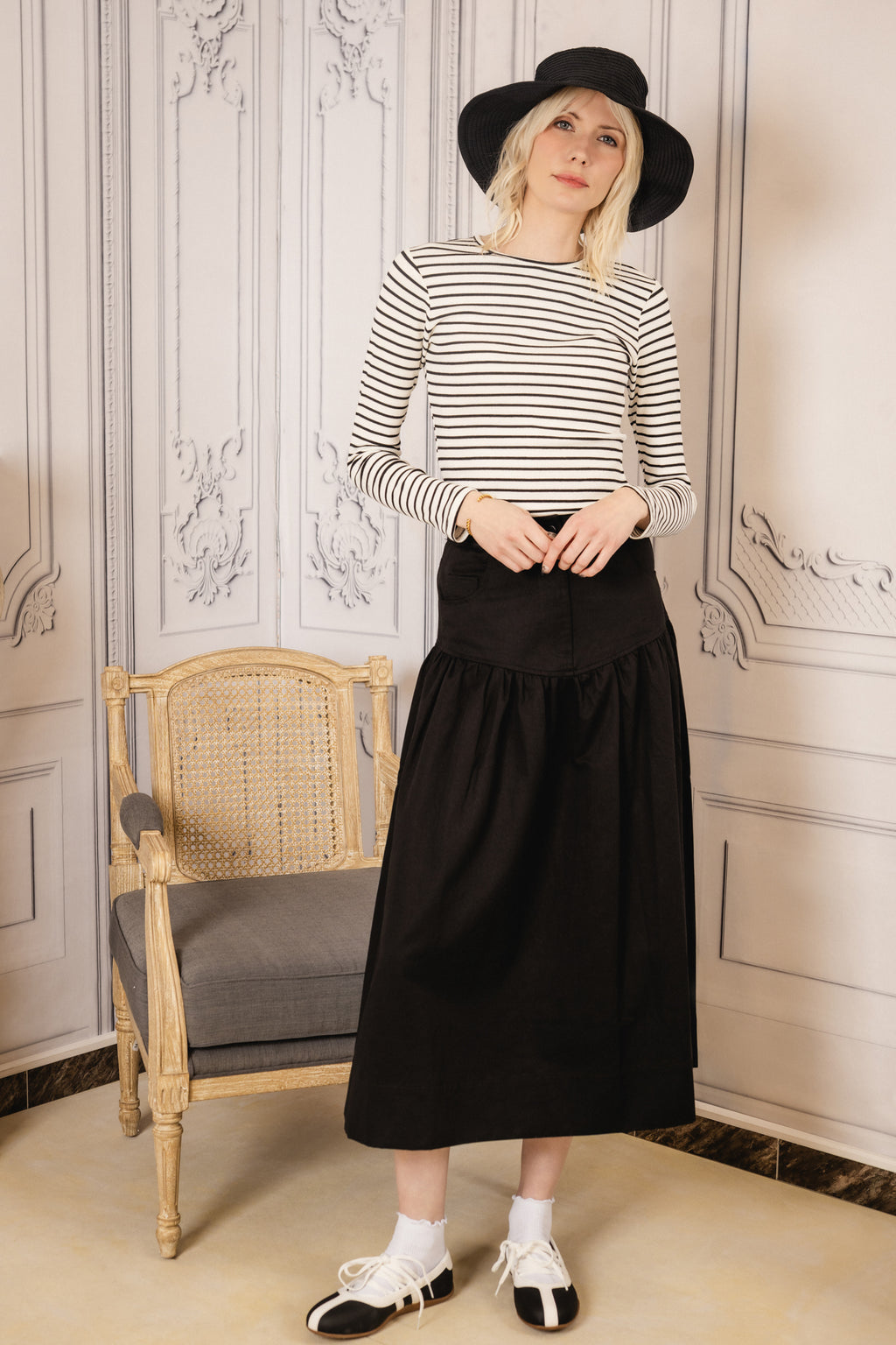 Striped Rib Crewneck | White/Black