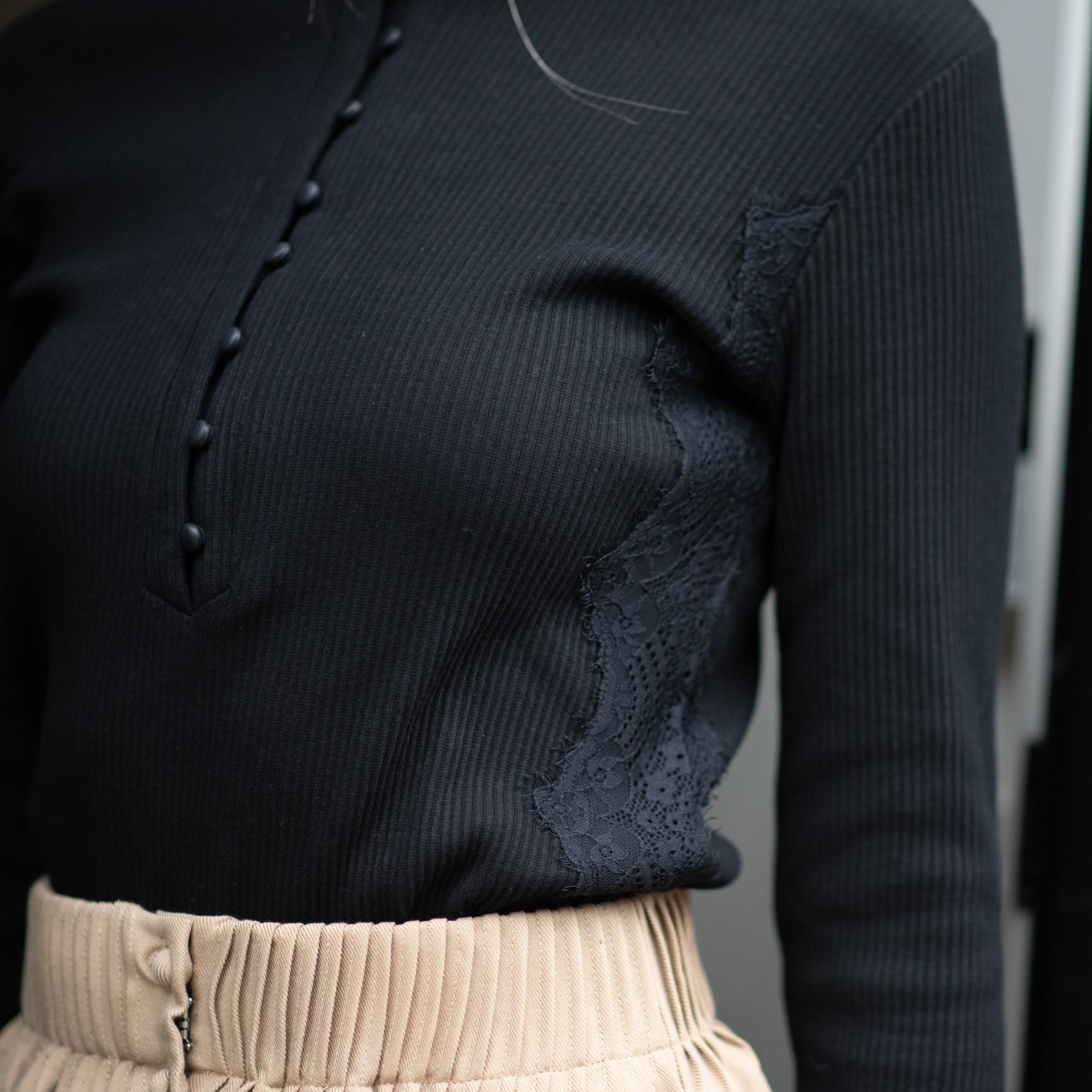 Rib Lace Top | Black [Final Sale]