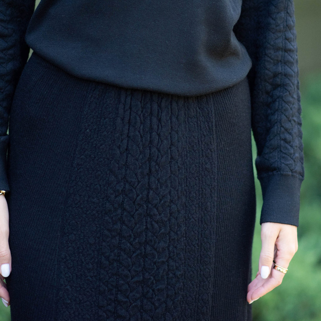 Sweater Knit Skirt | Black