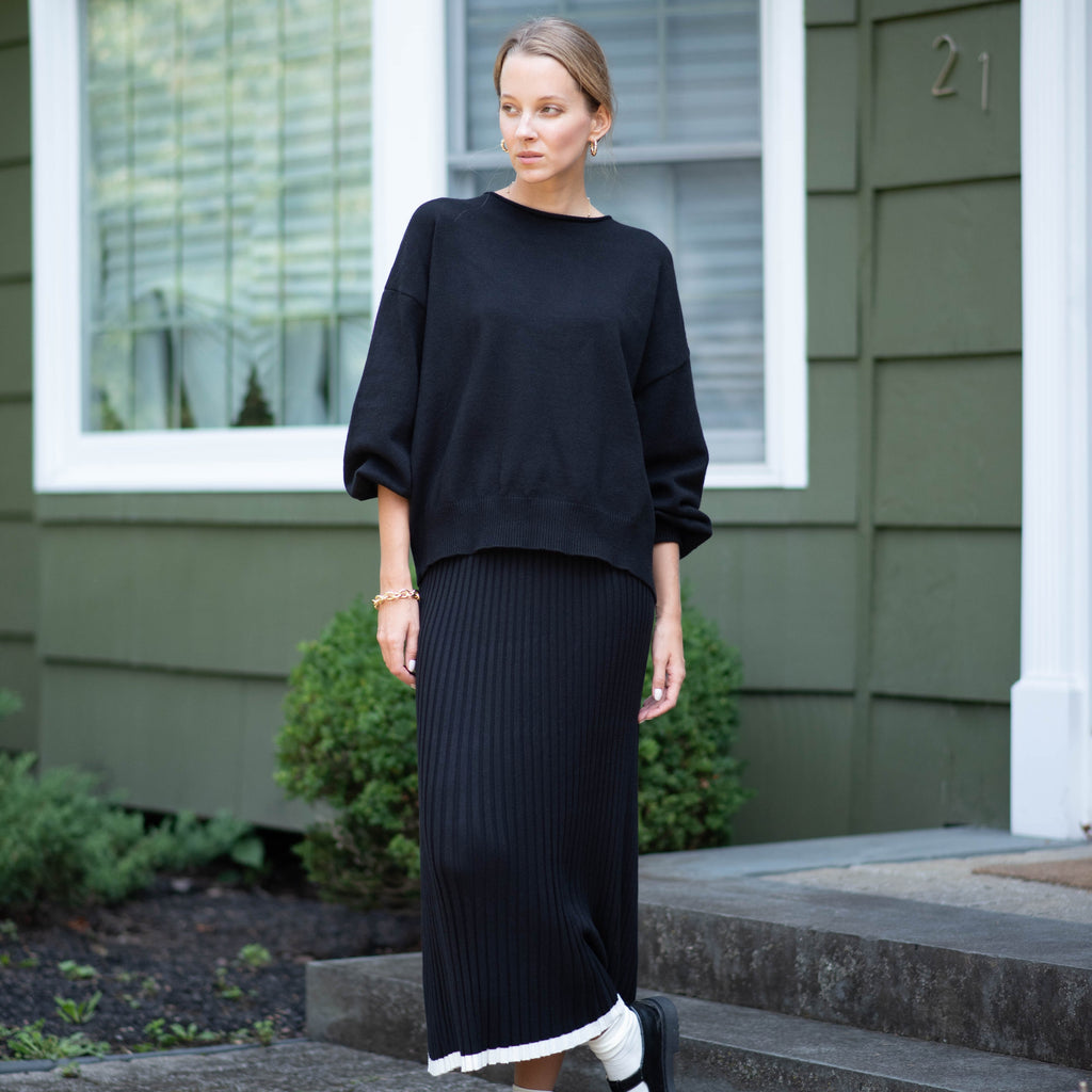 Contrast Knit Skirt | Black