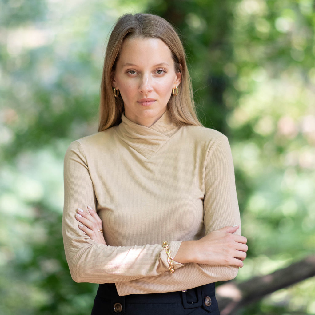 Tulip Ribbed Turtleneck | Beige [Final Sale]