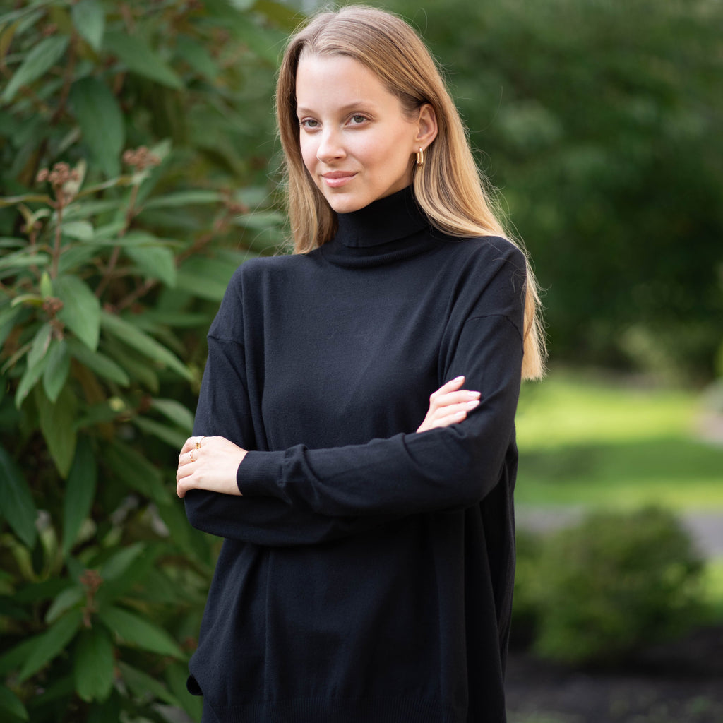 Turtleneck Sweater | Black