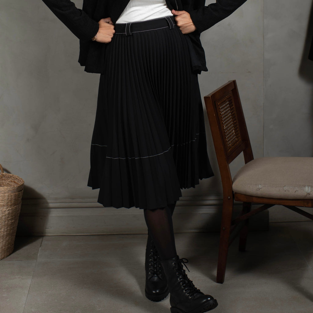 Stitched Pleated Skirt | Black [Final Sale]