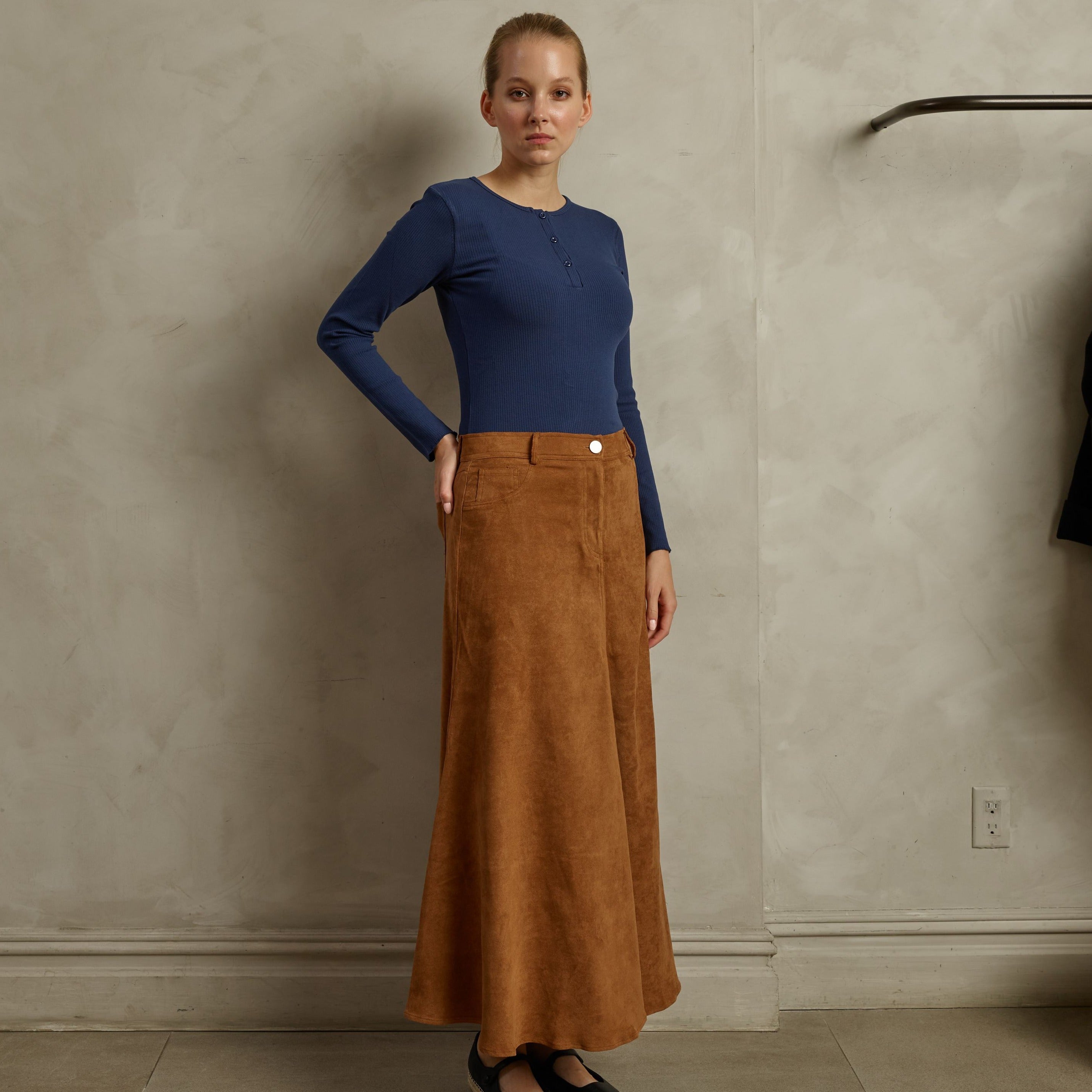 スカート MONOHA Suede wrap skirt camel TECH SUEDE WRAP SKIRT