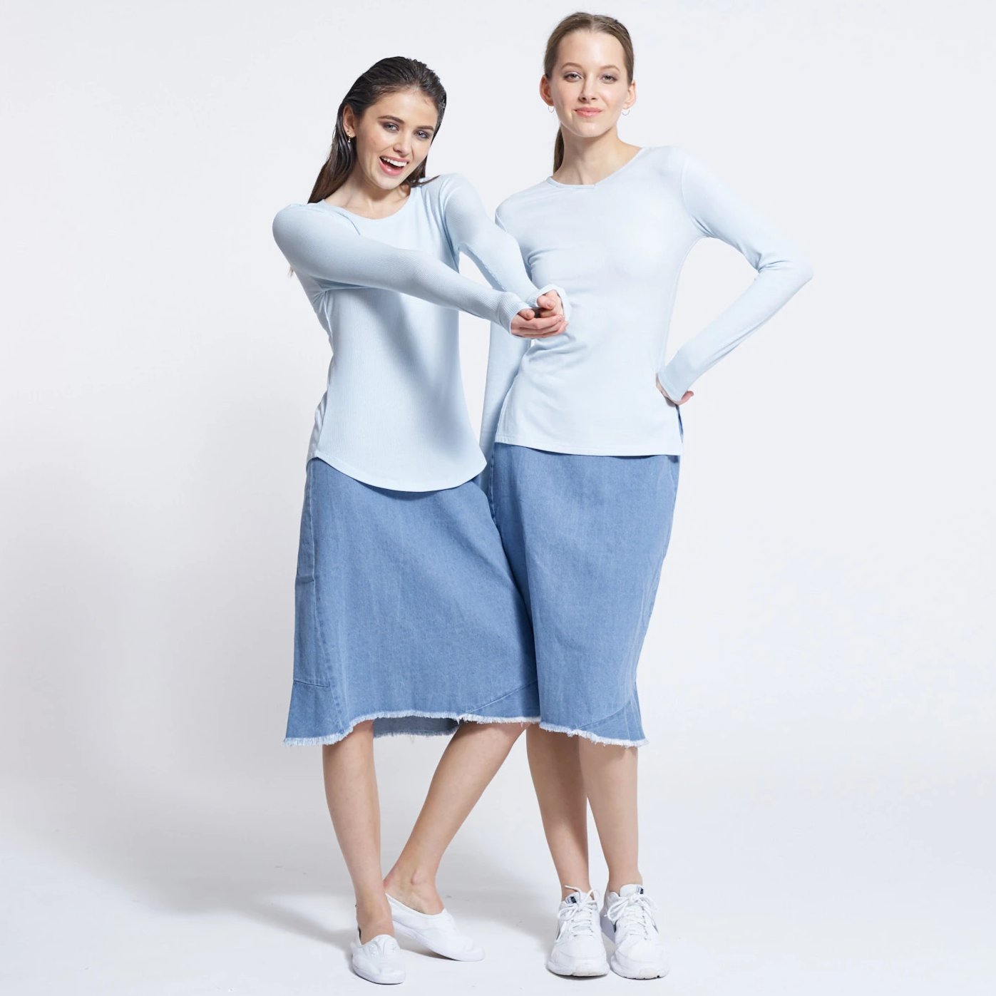 Ribbed V-neck Tee | Baby Blue