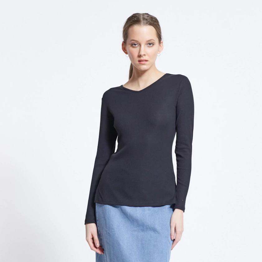 Ribbed V-neck Tee | Black