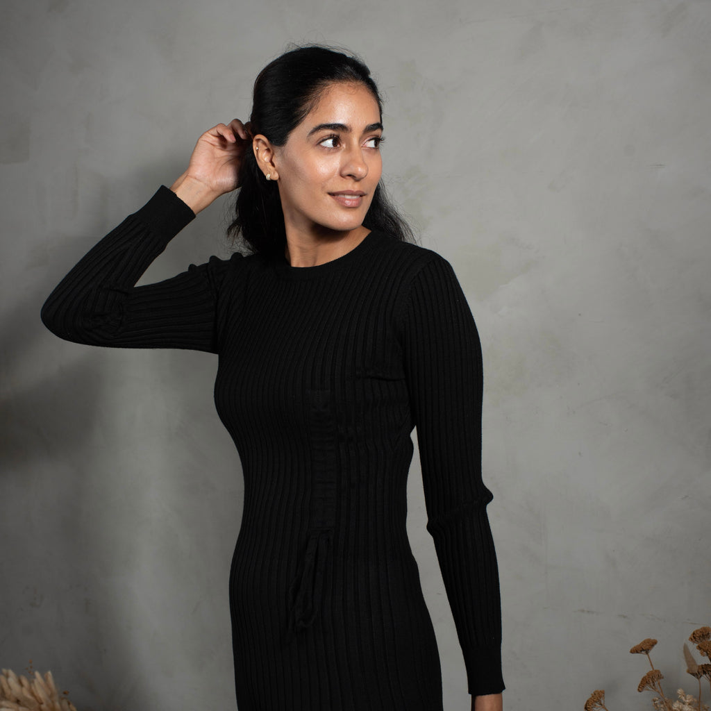 Ribbed Ruched Dress | Black
